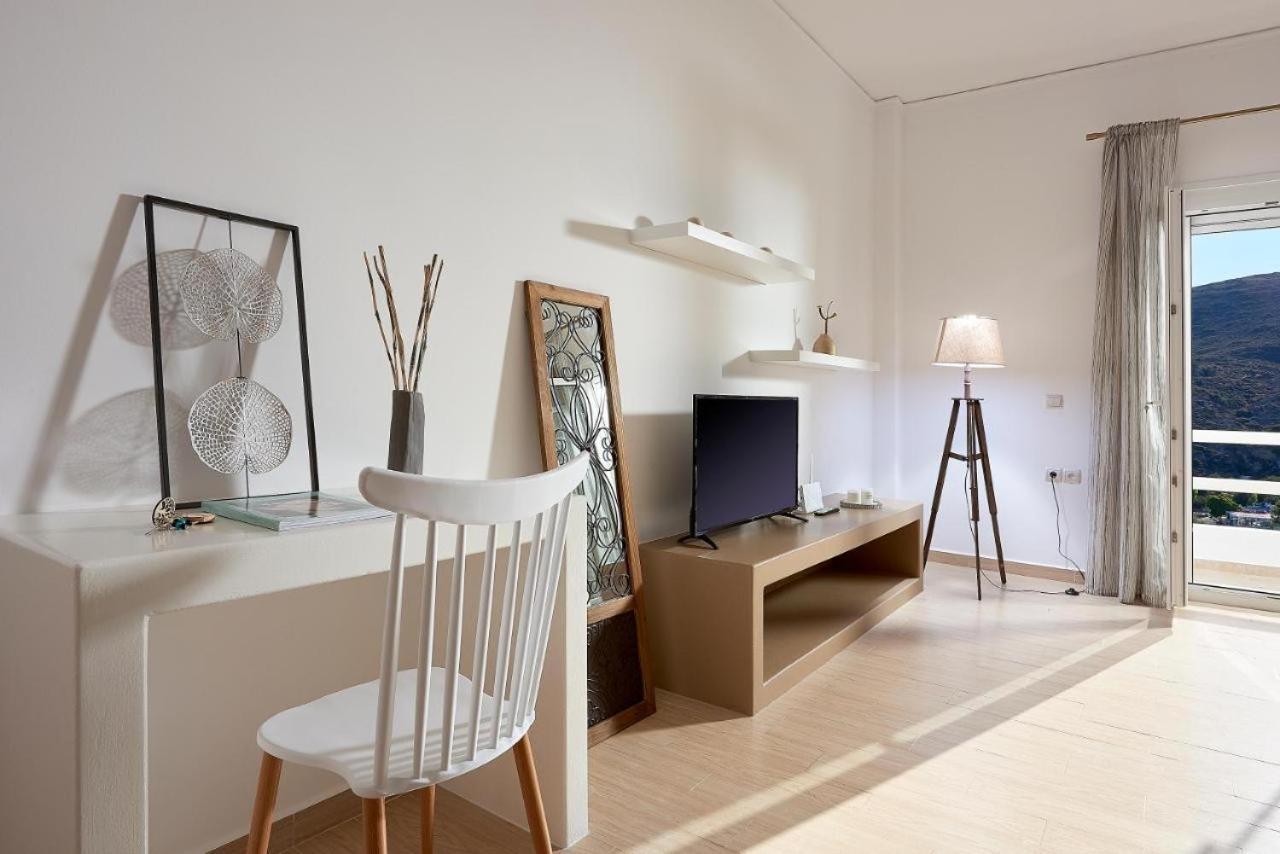 Casa Polivios Apartment Adamantas  Bagian luar foto