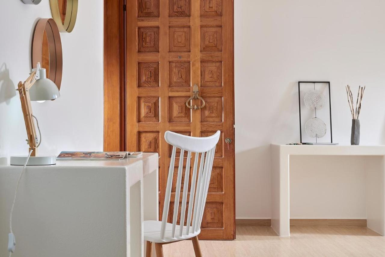 Casa Polivios Apartment Adamantas  Bagian luar foto